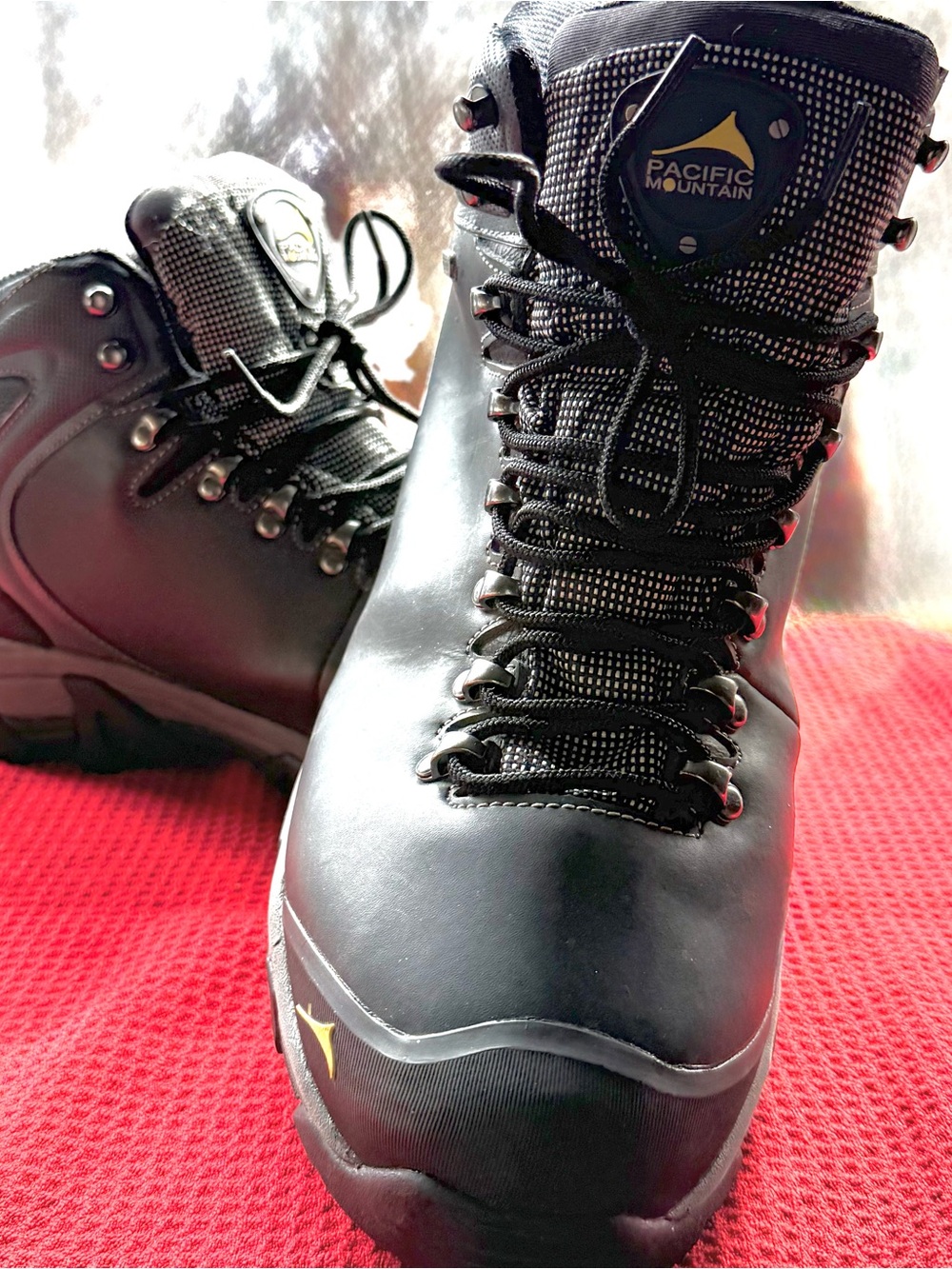 Pacific Mountain Black Waterproof Hiking Boots